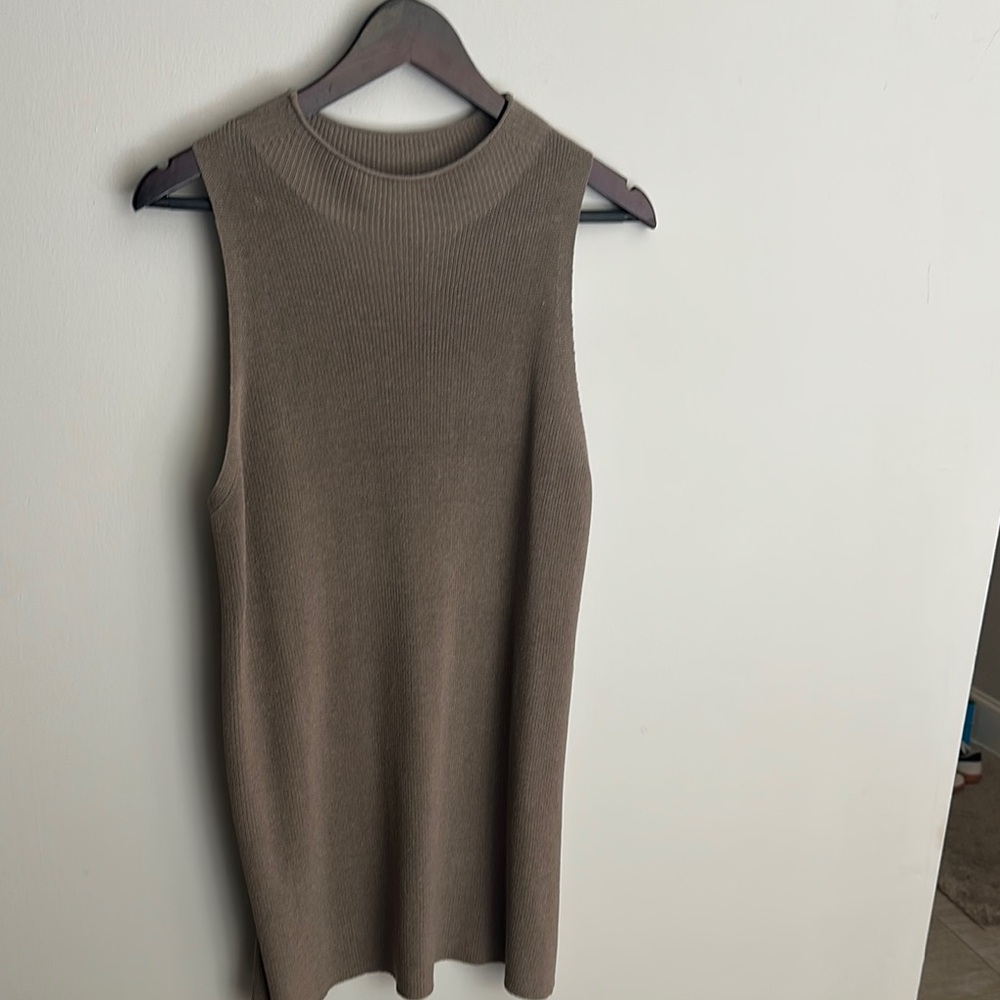 Sleeveless Tan Knit Tunic Top